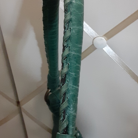 Jessica Simpson Handbag - Picture 4 of 16